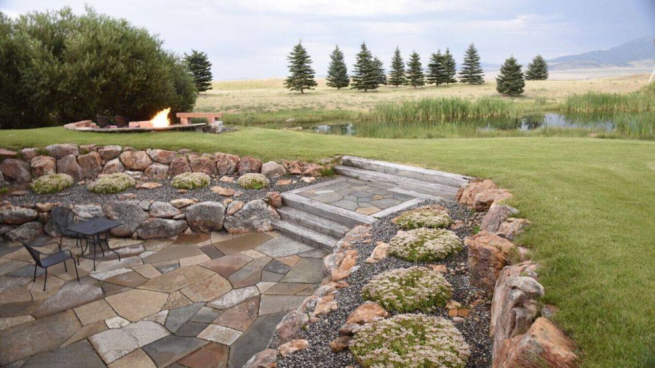 Photo of Outdoor in Livingston