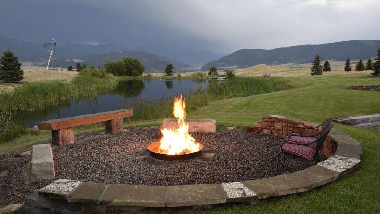 Photo of Outdoor in Livingston