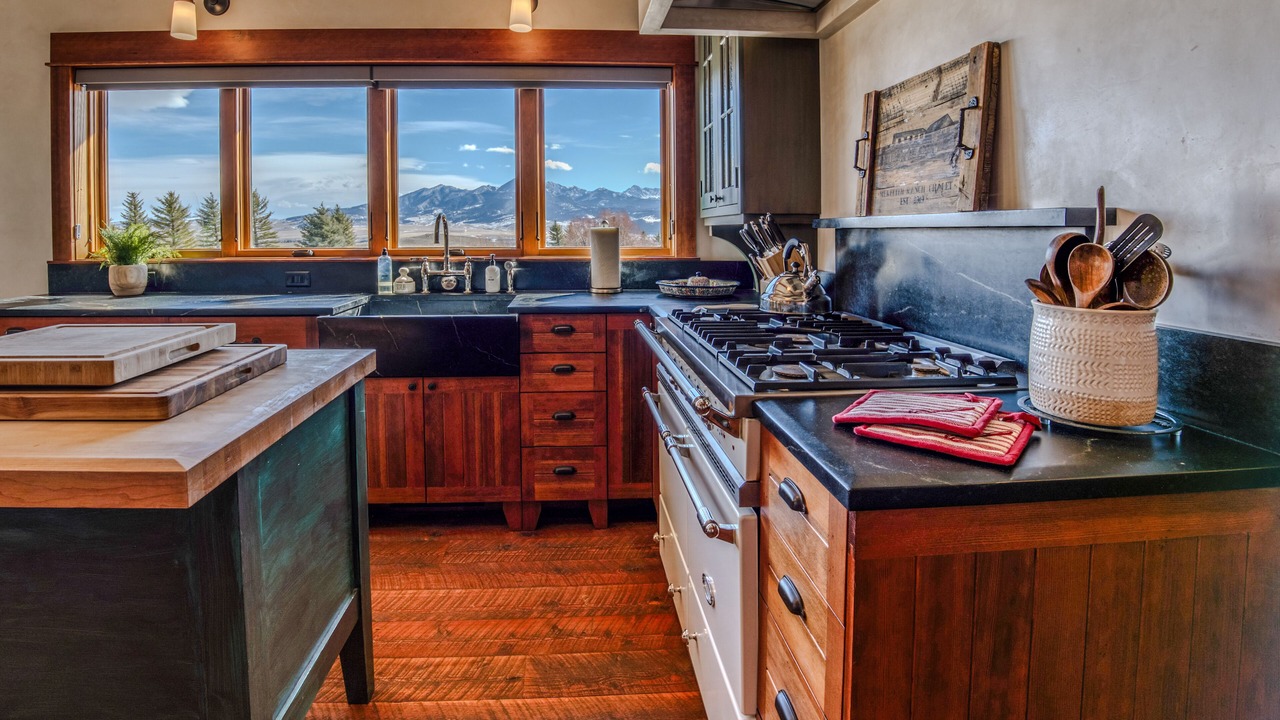 Photo of Kitchen in Livingston