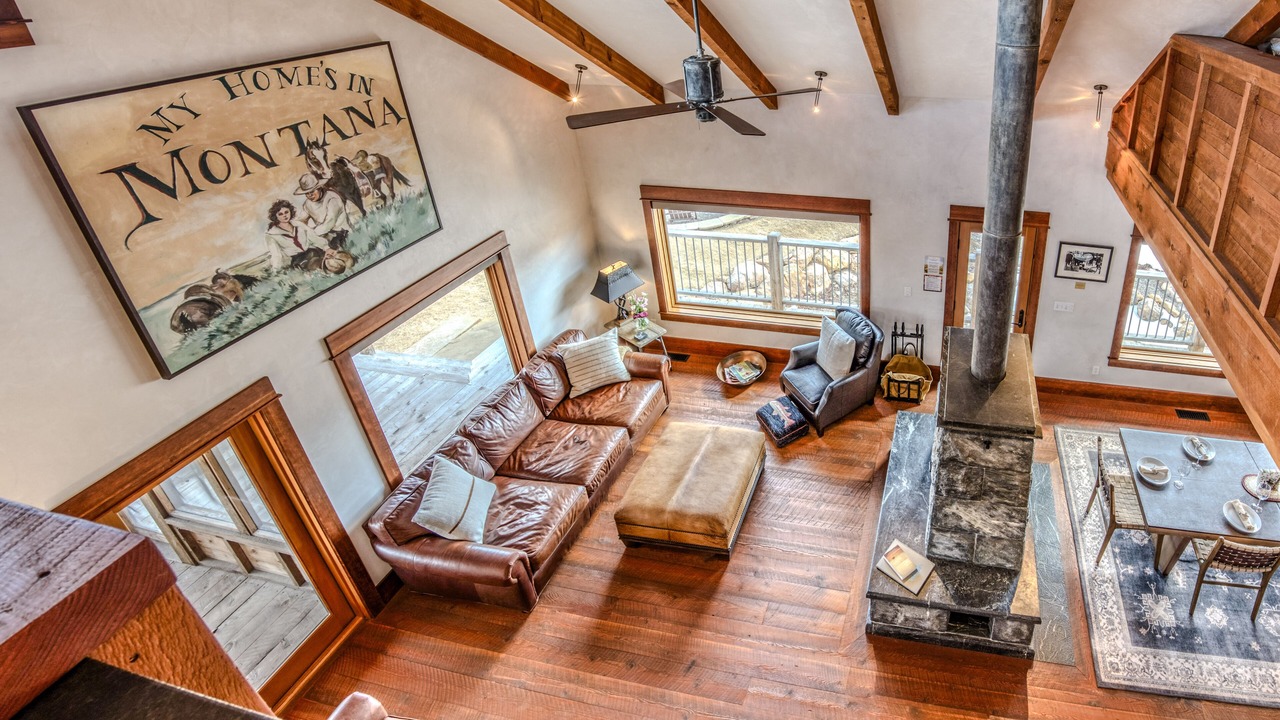 Photo of Livingroom in Livingston