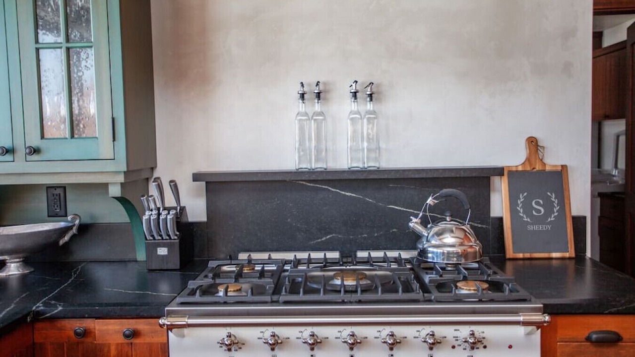Photo of Kitchen in Livingston