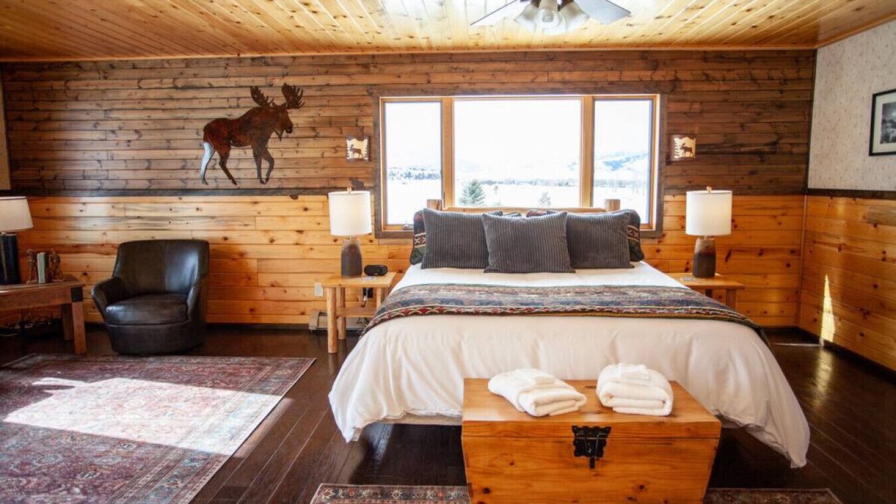 Photo of Bedroom in Livingston