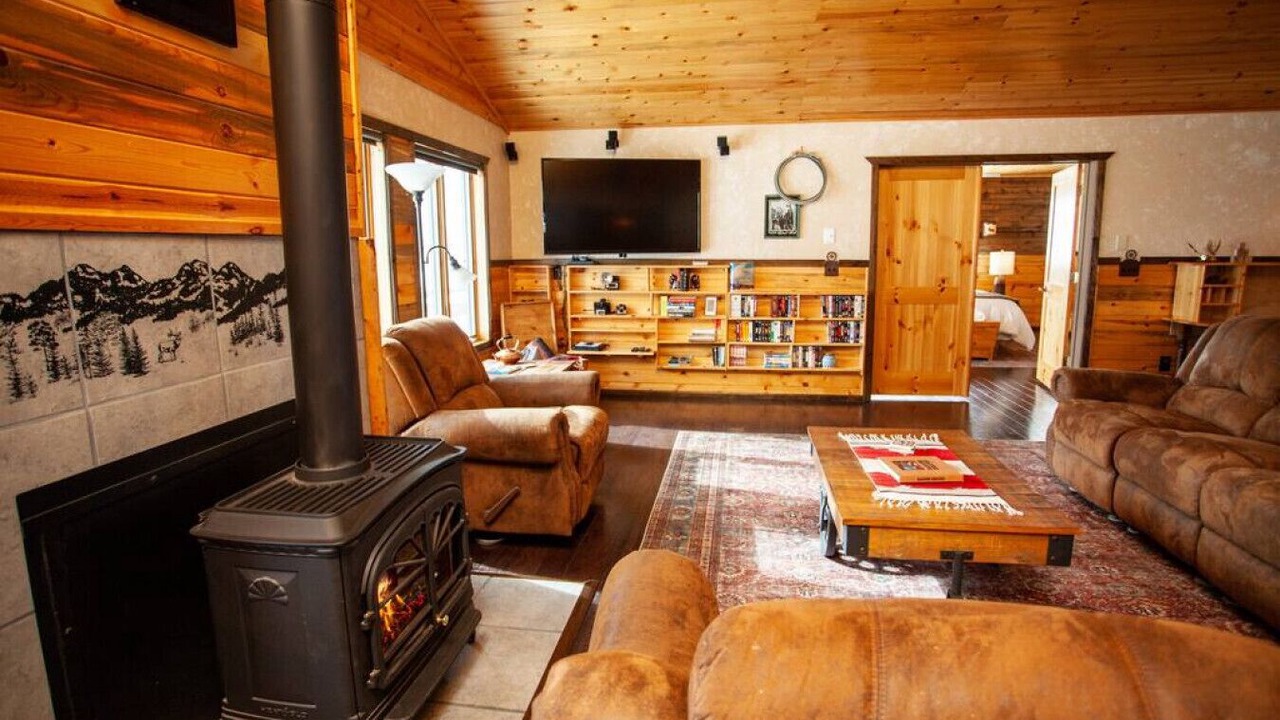 Photo of Livingroom in Livingston