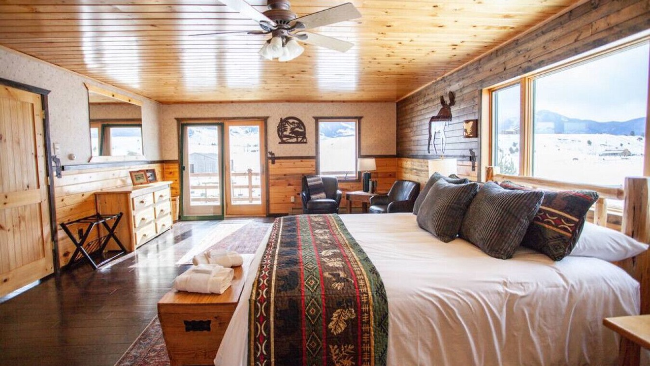 Photo of Bedroom in Livingston