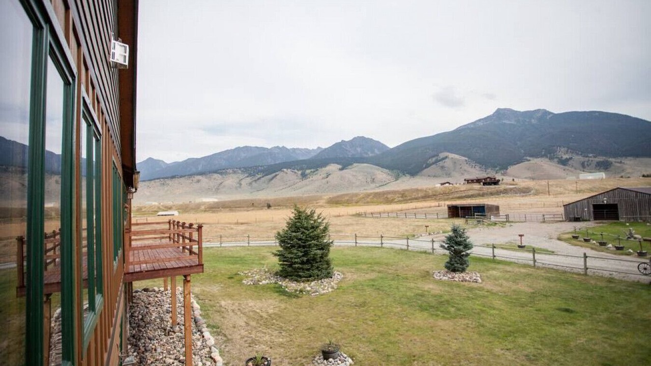 Photo of Outdoor in Livingston