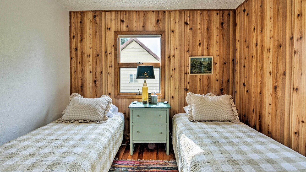 Photo of Bedroom in Grangeville