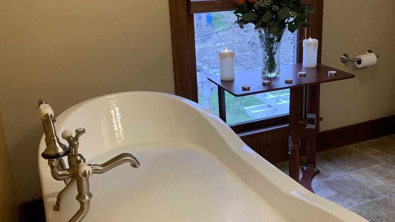 Photo of Bathroom in Peninsula