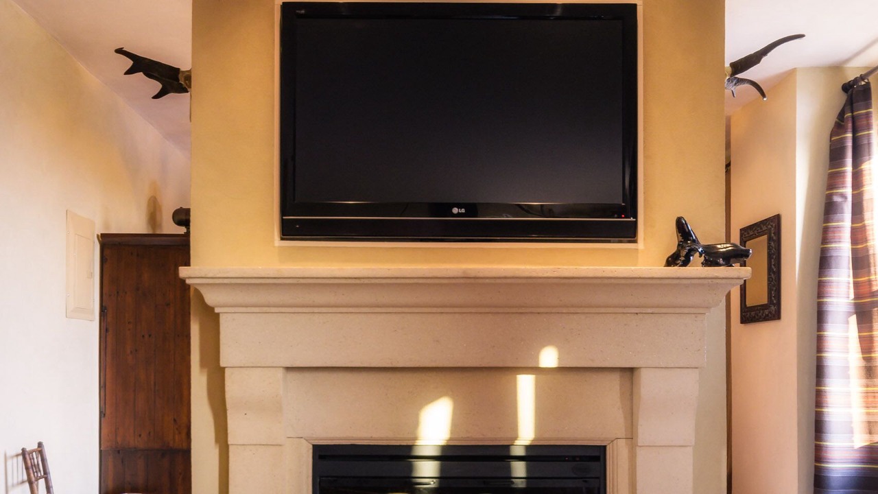Photo of Livingroom in Heart of Missoula