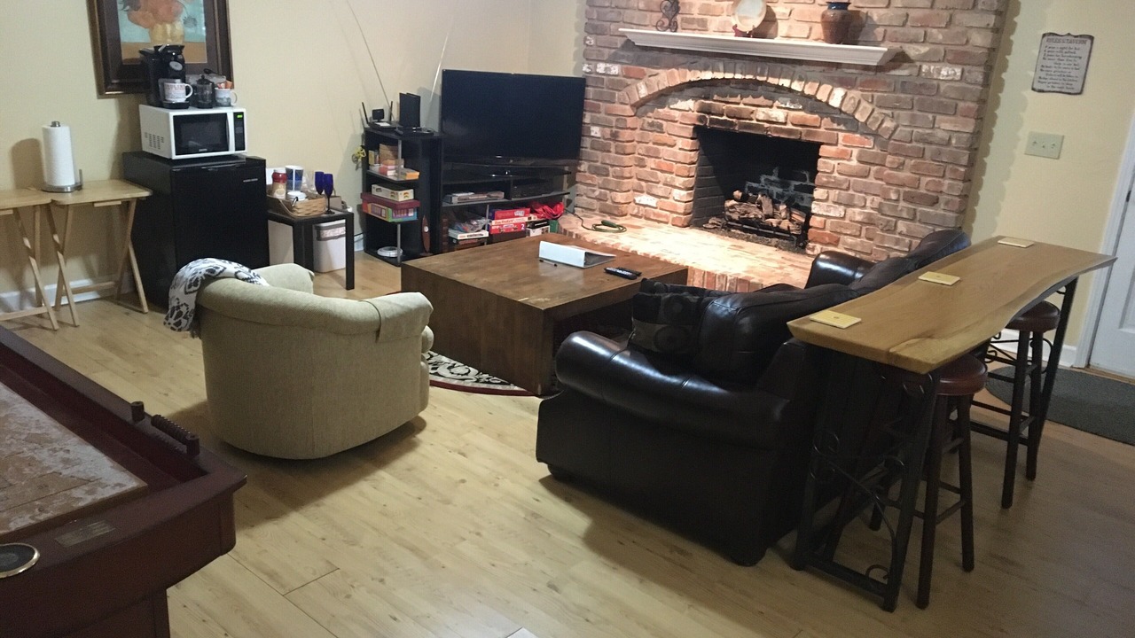 Photo of Livingroom in Barclay Downs