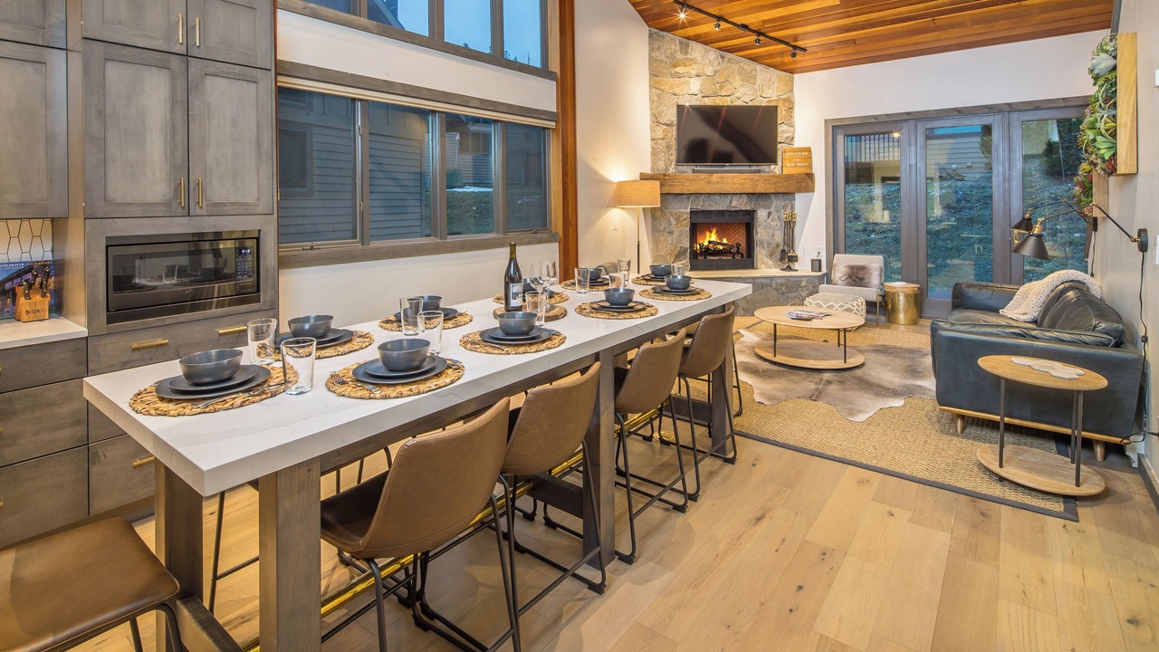 Photo of Livingroom in Big Horn