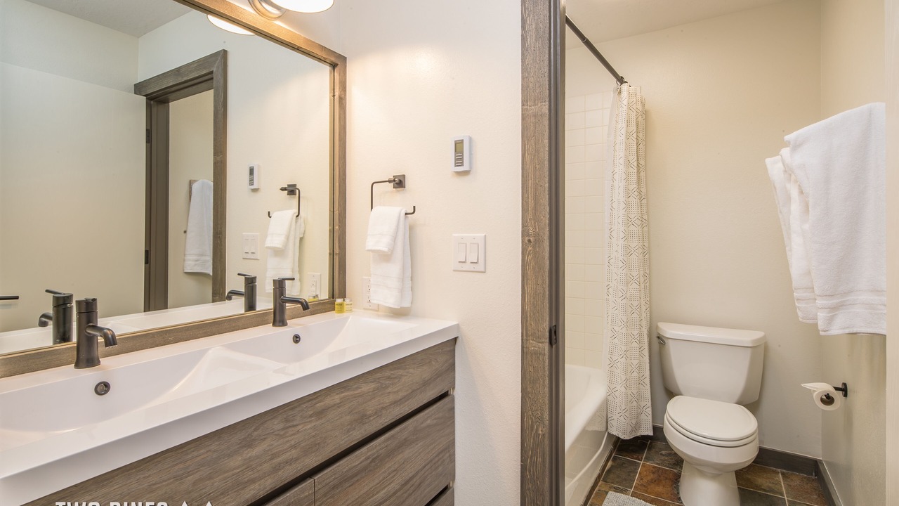 Photo of Bathroom in Big Horn