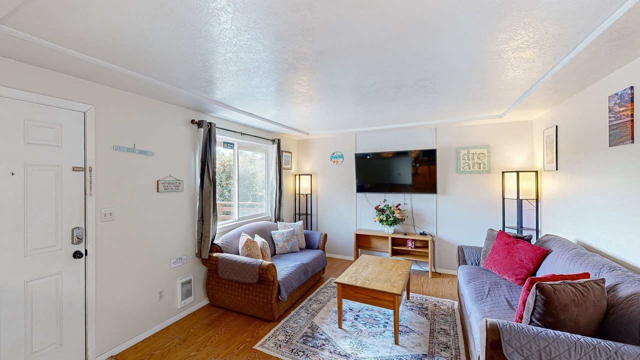 Photo of Livingroom in Newport