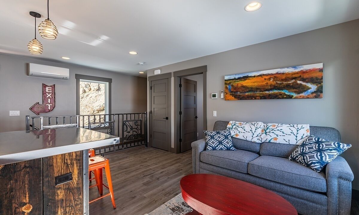 Photo of Livingroom in Helena
