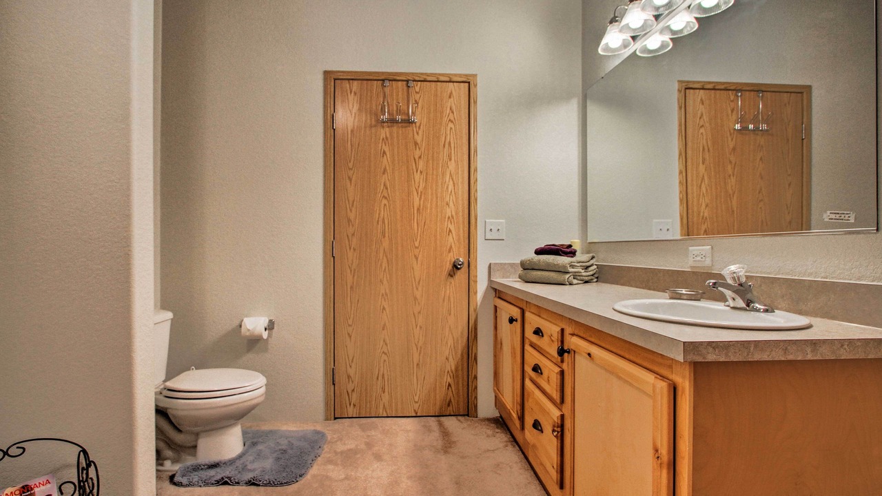 Photo of Bathroom in Cascade