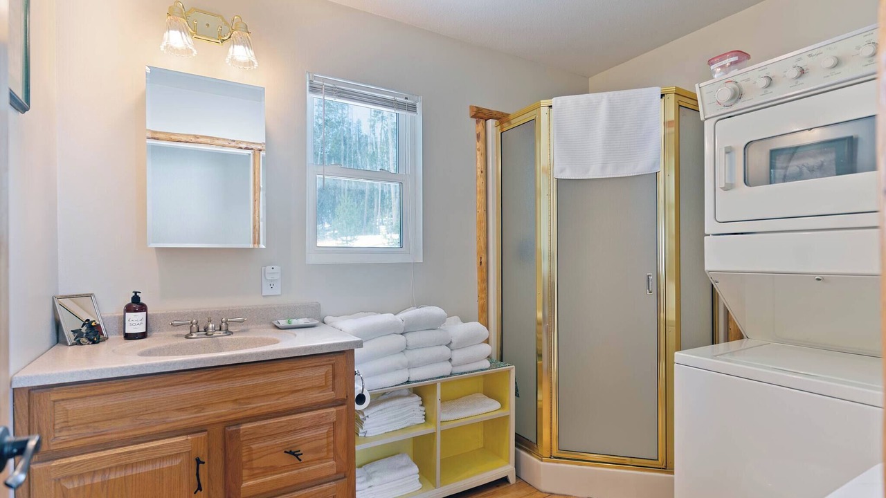Photo of Bathroom in Anaconda