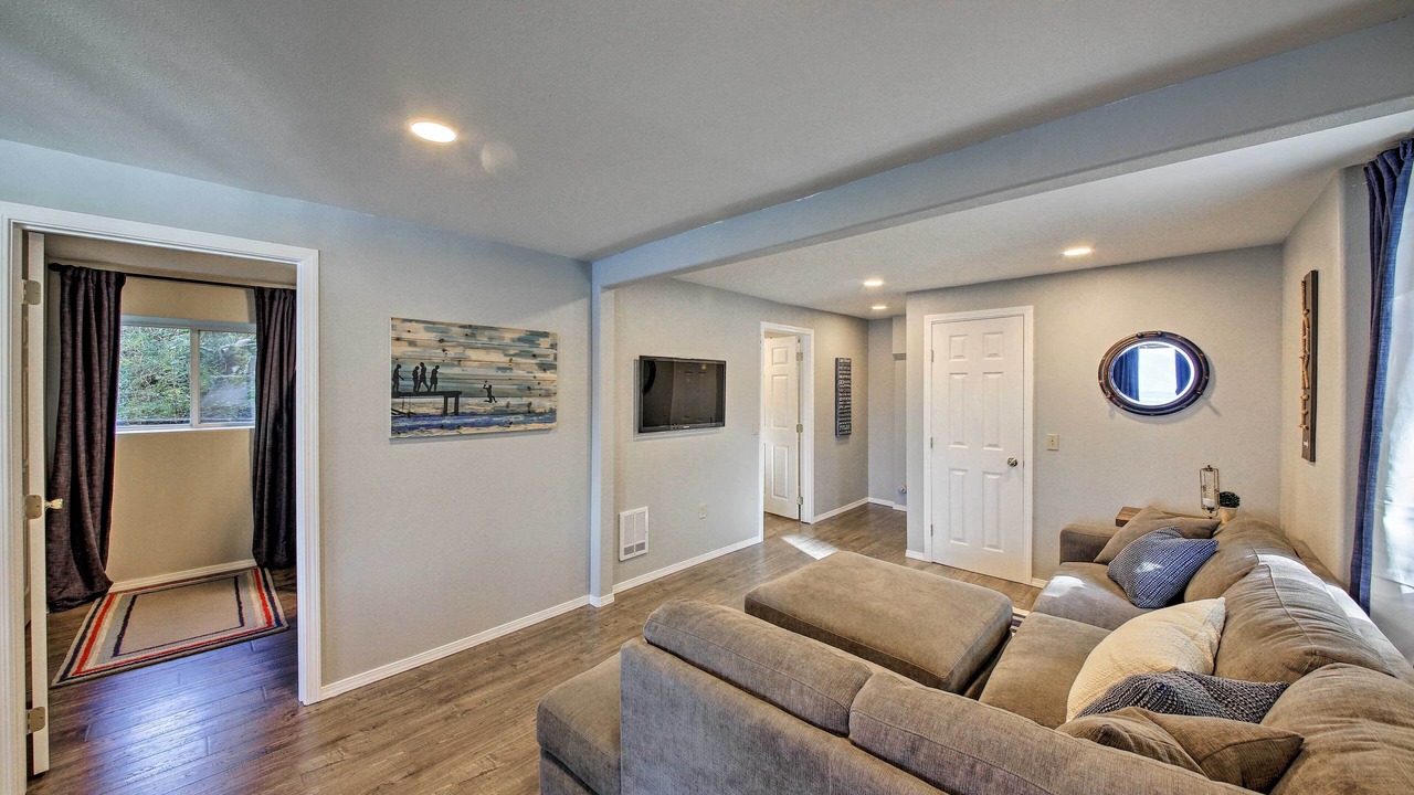 Photo of Livingroom in Sandpoint