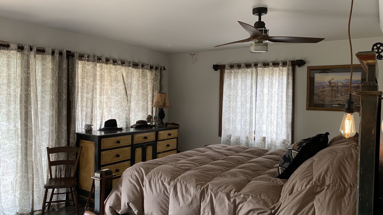 Photo of Bedroom in Gardiner