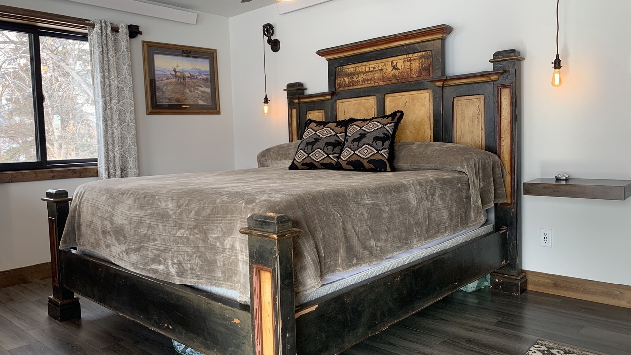 Photo of Bedroom in Gardiner