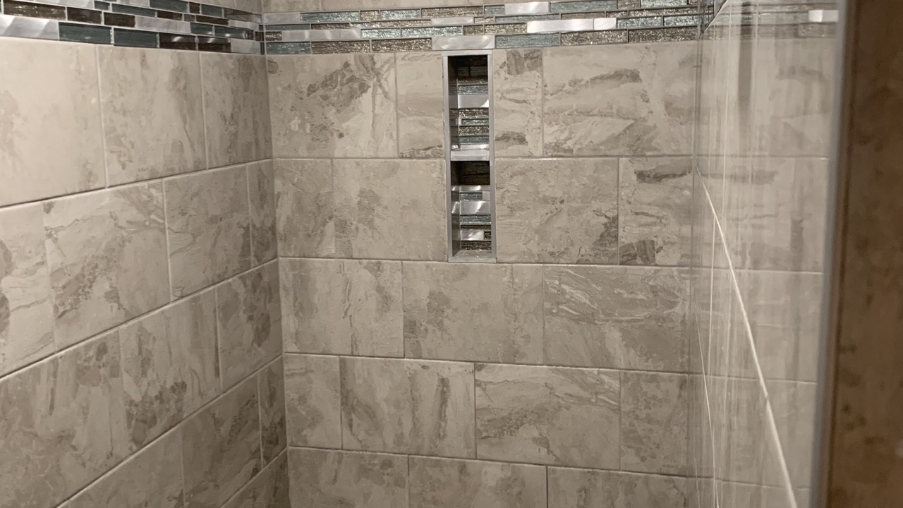Photo of Bathroom in Eureka Springs Historic District