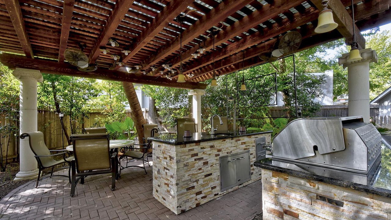 Photo of Outdoor in King William