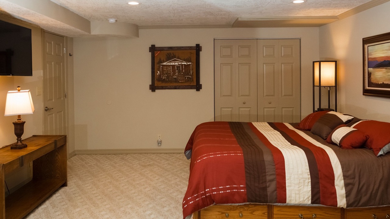 Photo of Bedroom in Hill County