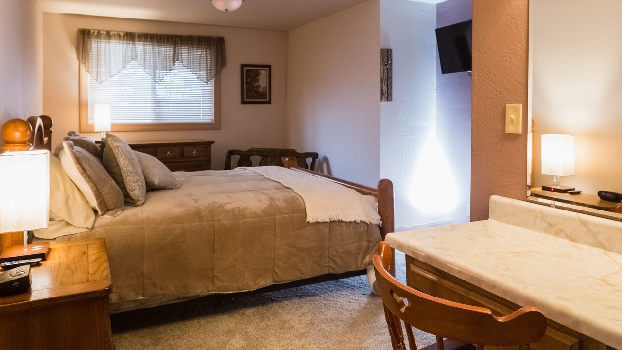 Photo of Bedroom in Hill County