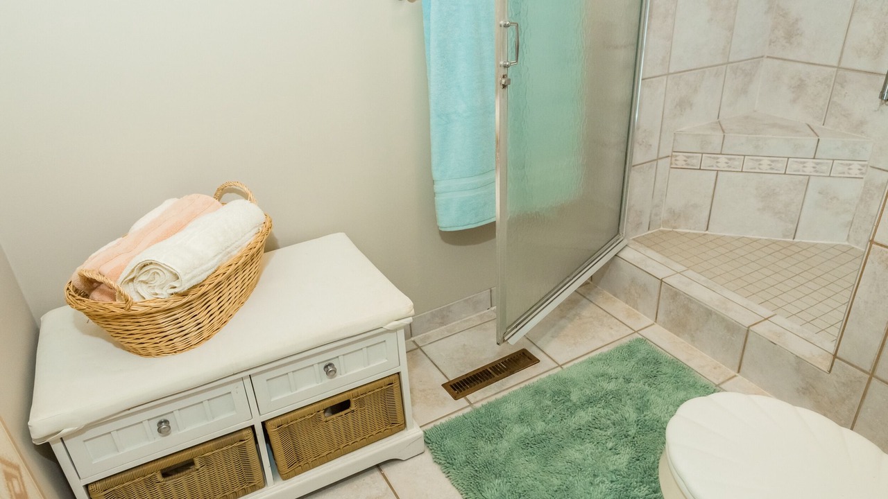 Photo of Bathroom in Hill County
