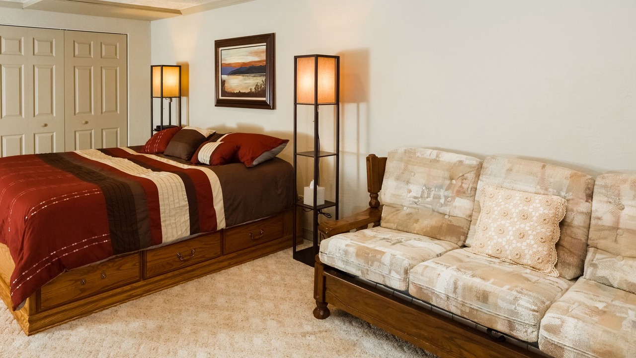 Photo of Bedroom in Hill County
