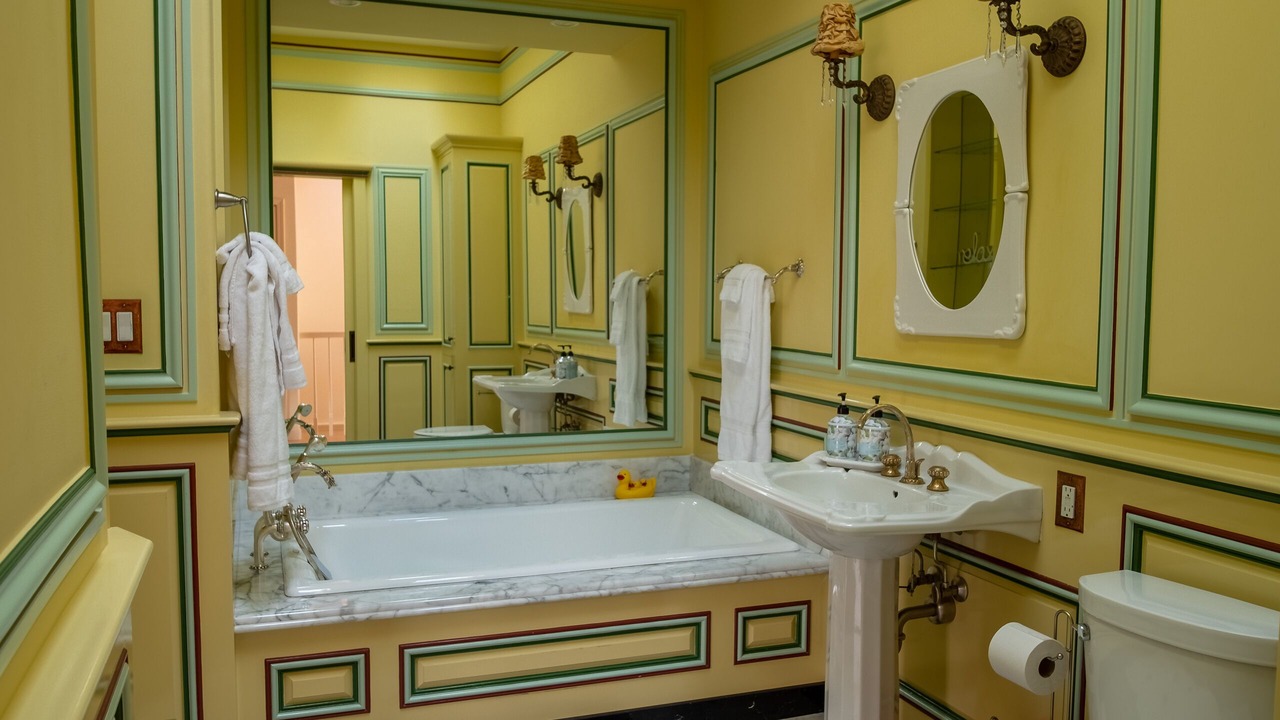 Photo of Bathroom in East End