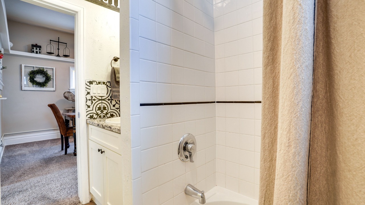 Photo of Bathroom in Laramie