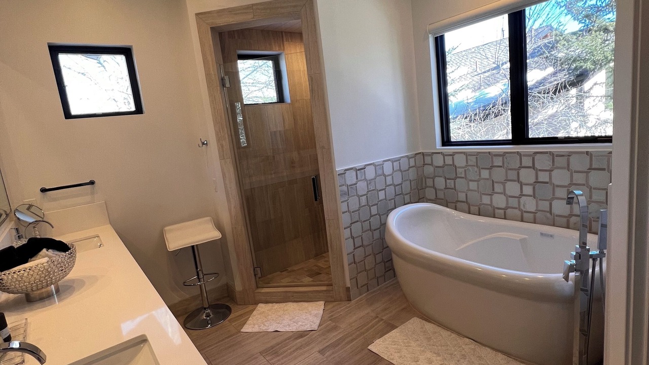 Photo of Bathroom in Park Meadows
