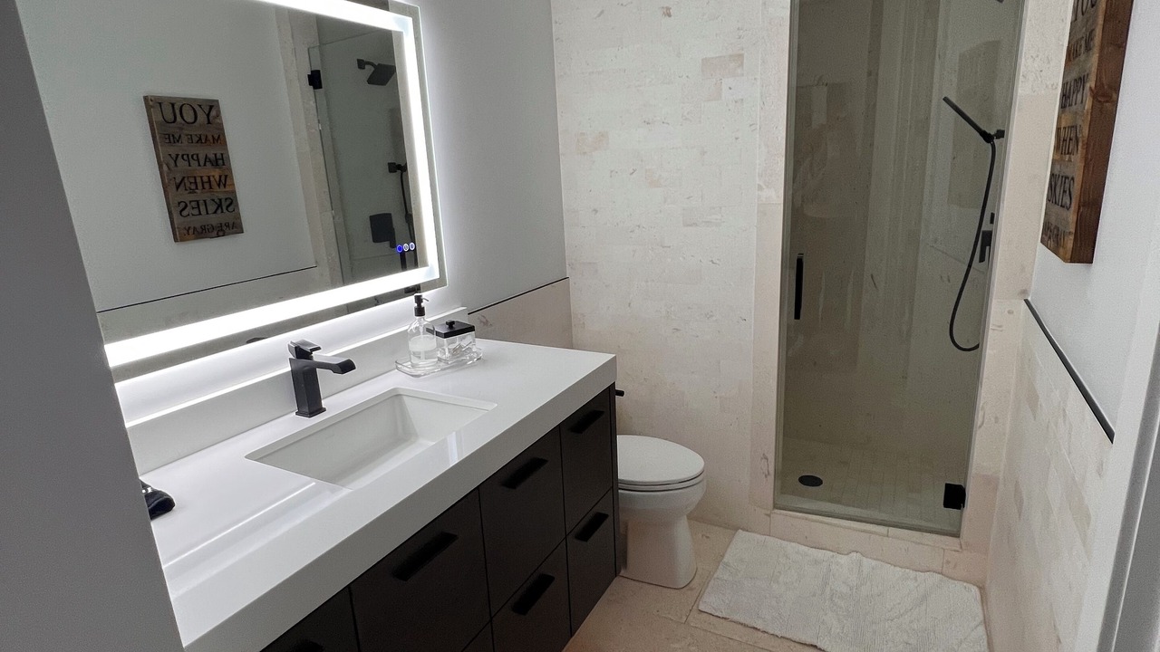 Photo of Bathroom in Park Meadows
