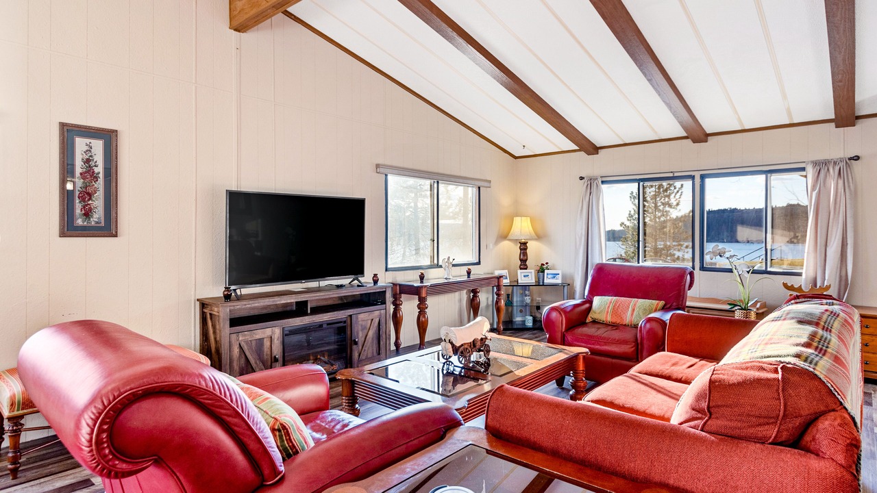 Photo of Livingroom in Harrison