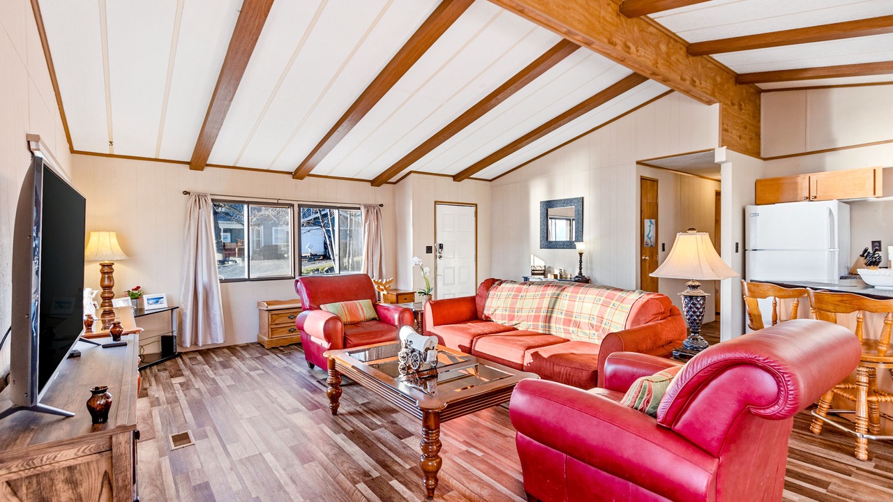 Photo of Livingroom in Harrison