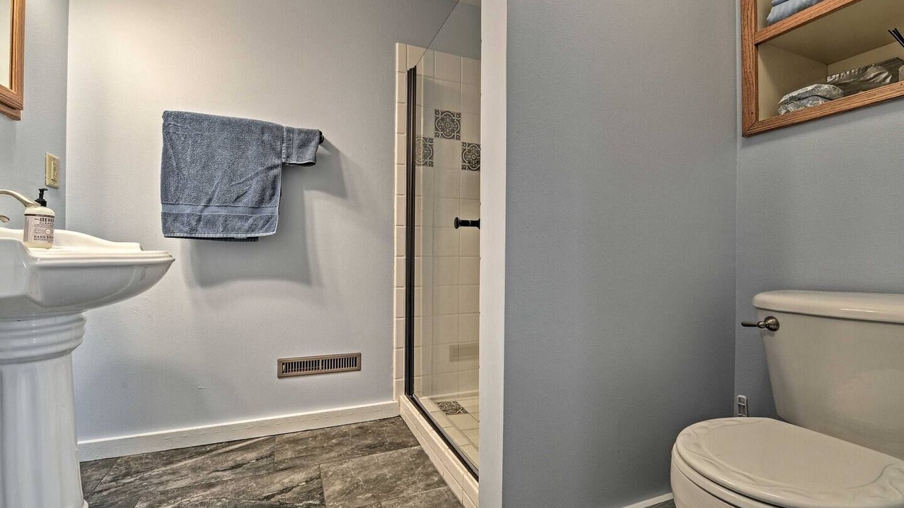 Photo of Bathroom in Lander