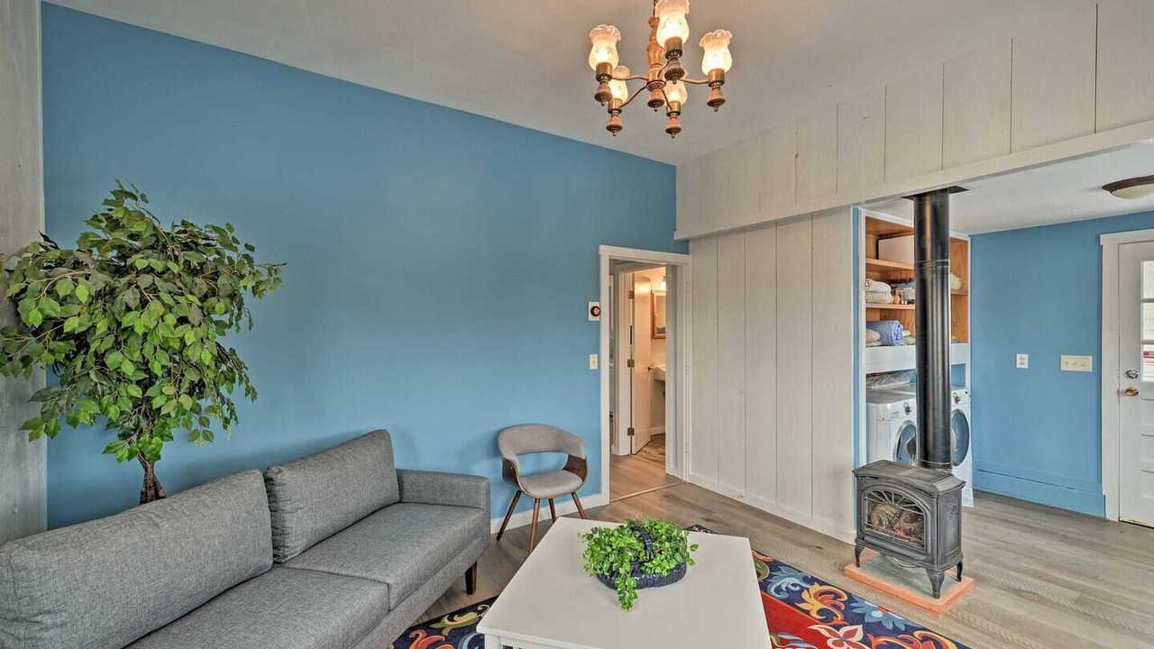 Photo of Bedroom in Lander