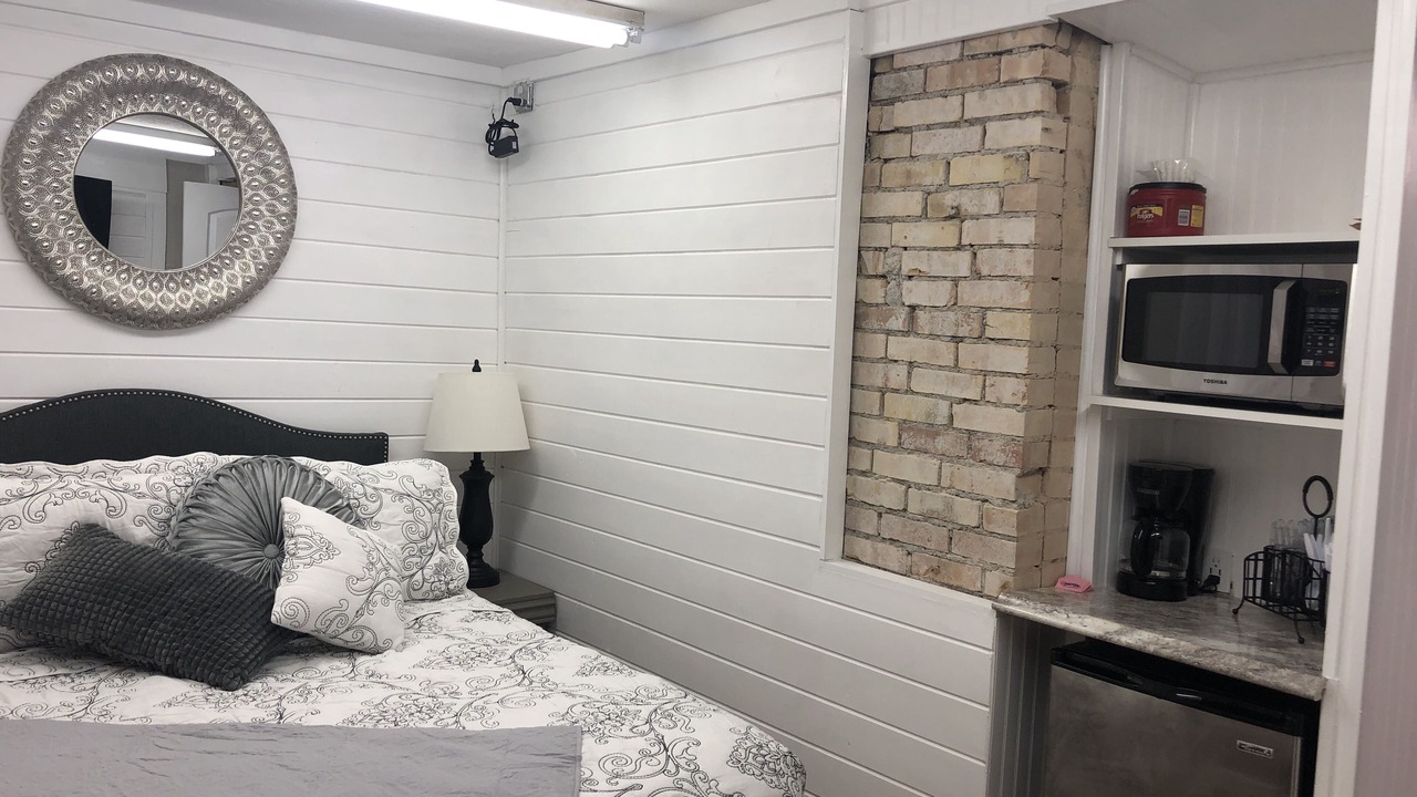 Photo of Bedroom in Salina