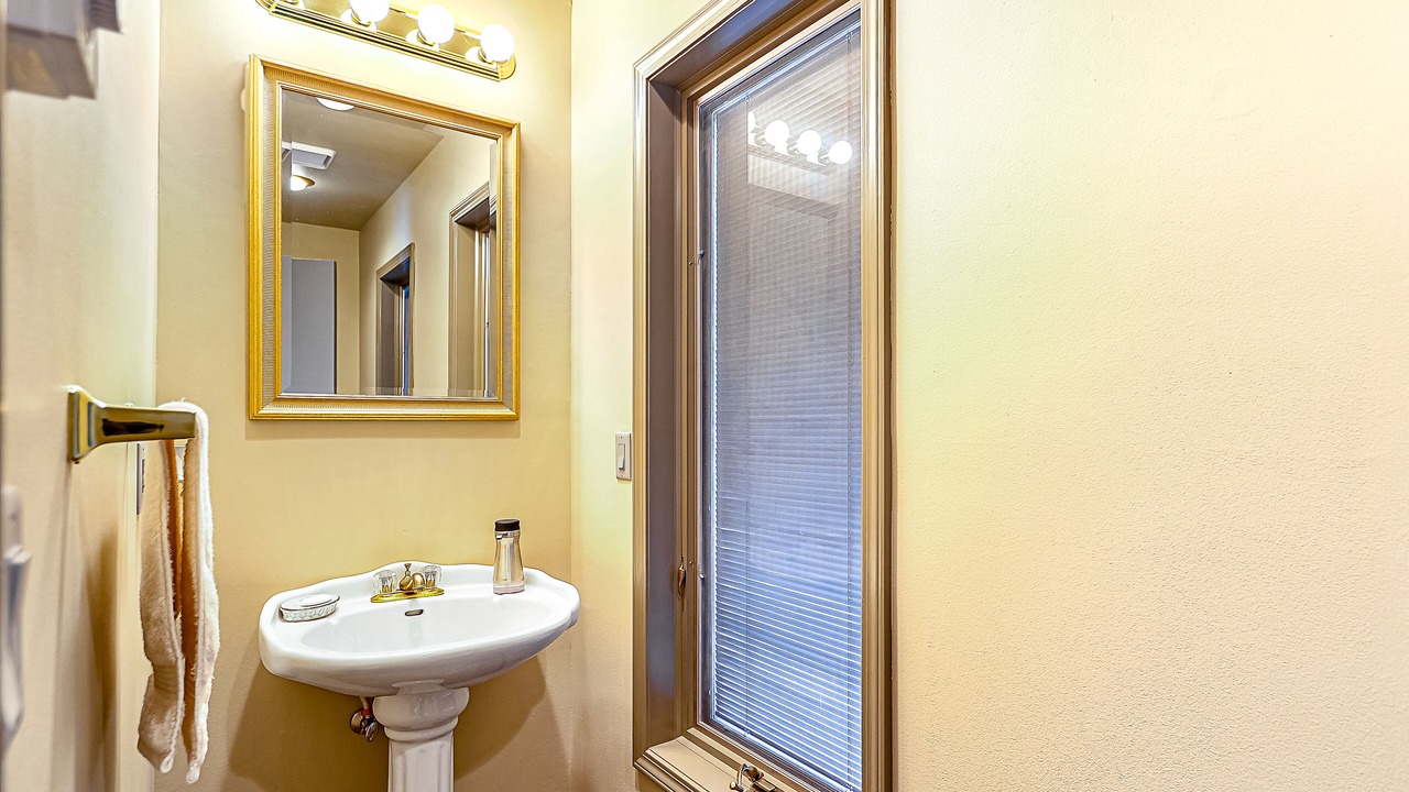 Photo of Bathroom in Worley