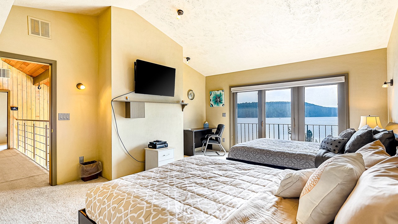 Photo of Bedroom in Worley