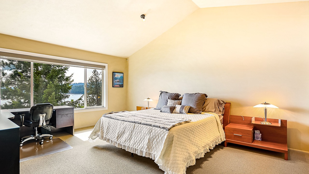 Photo of Bedroom in Worley