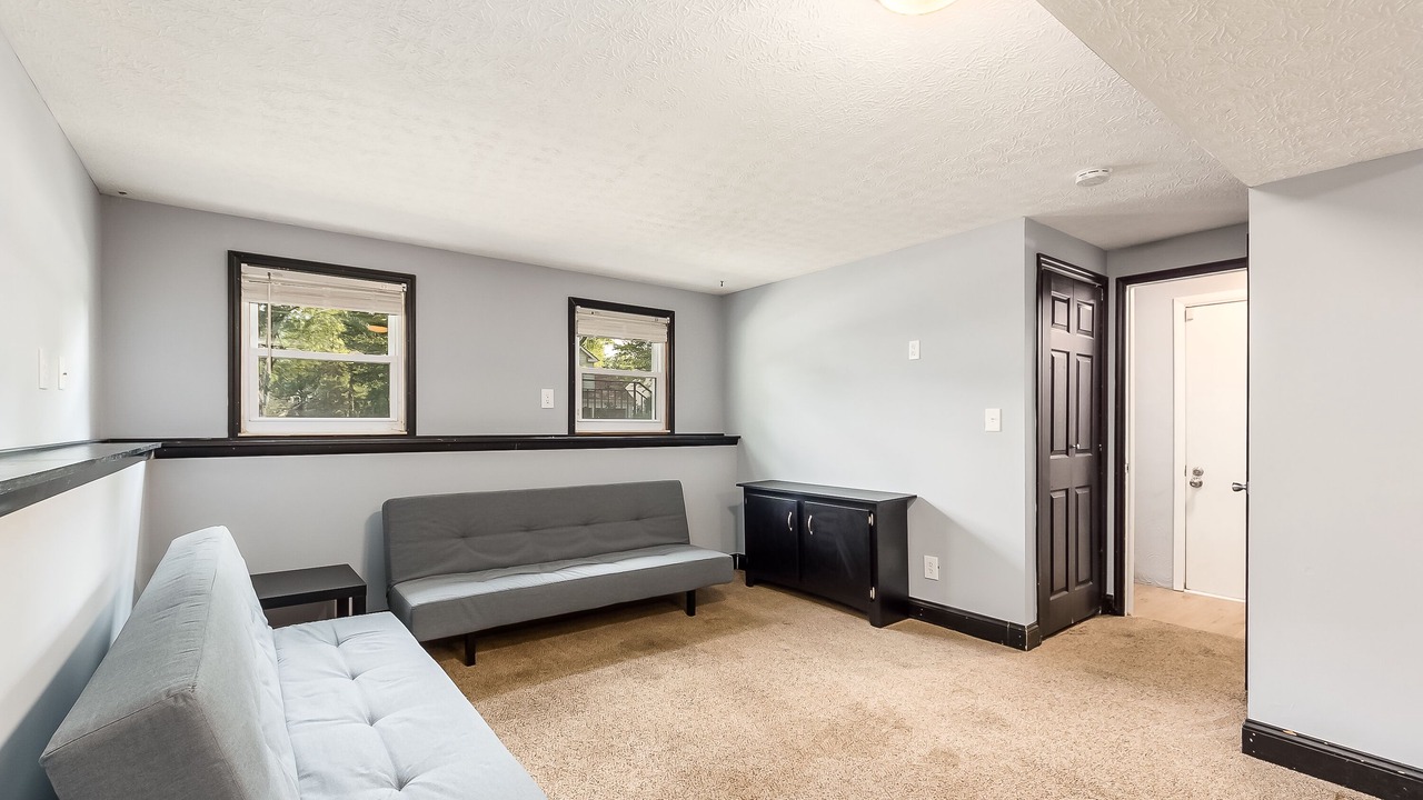 Photo of Livingroom in Columbus