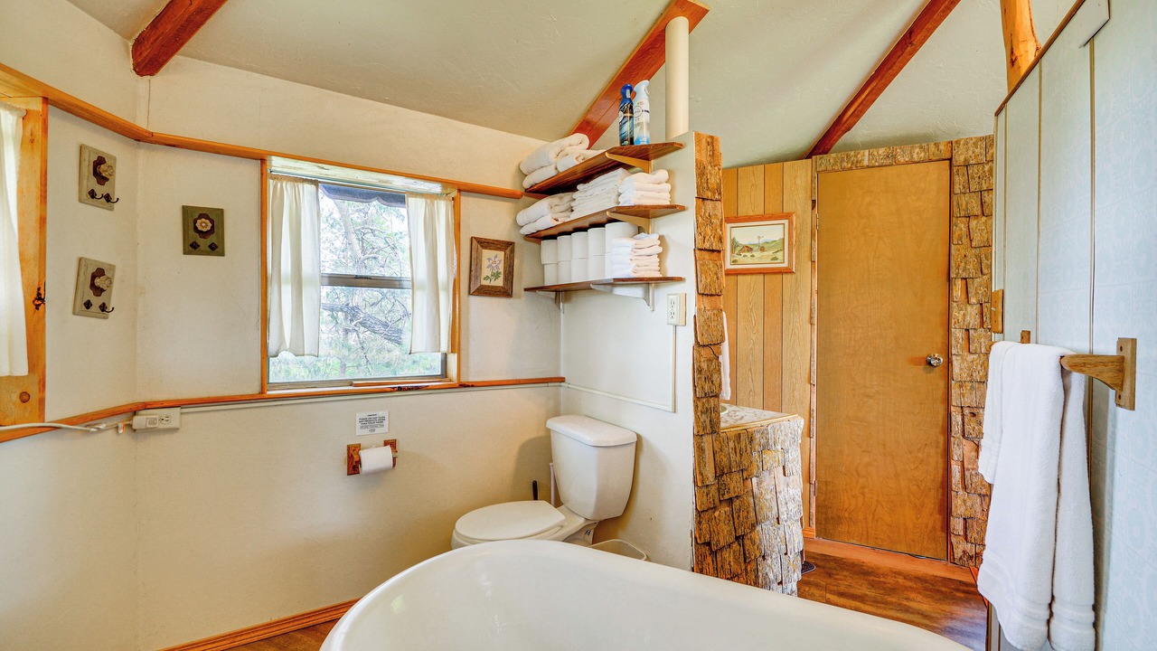 Photo of Bathroom in Clark