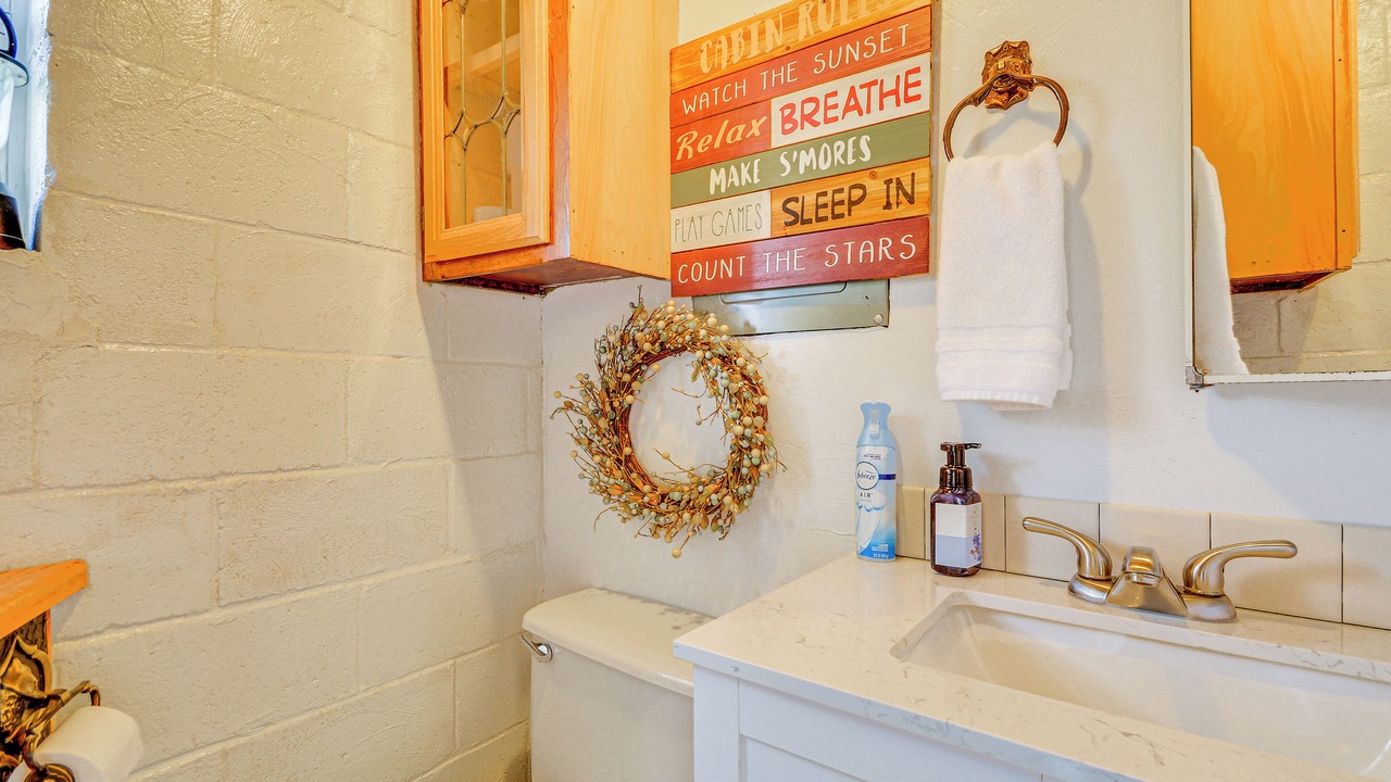 Photo of Bathroom in Clark