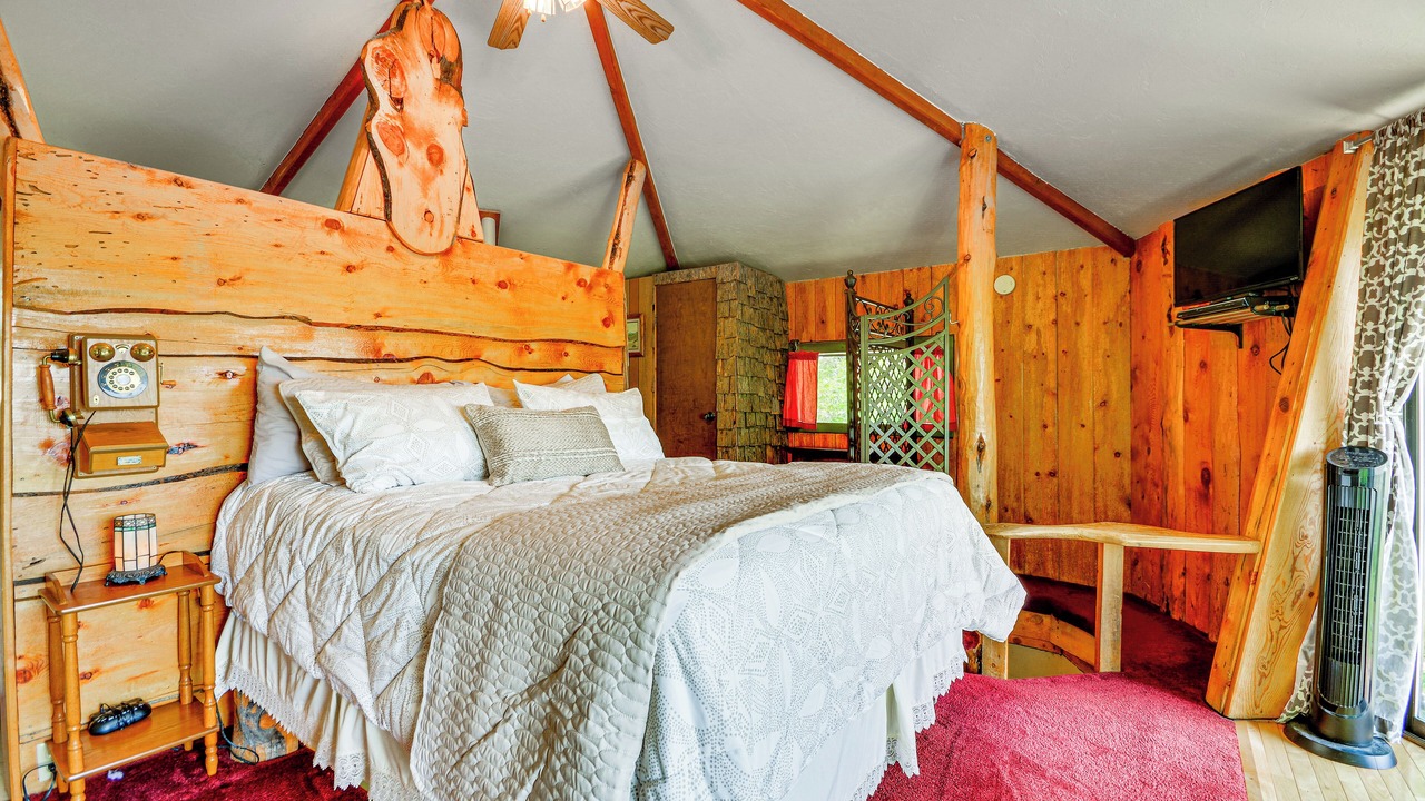 Photo of Bedroom in Clark