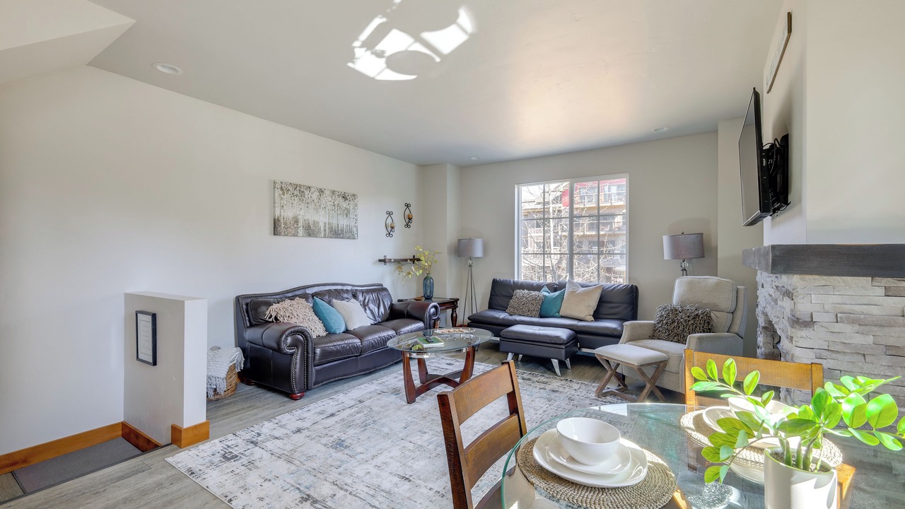 Photo of Livingroom in McCall