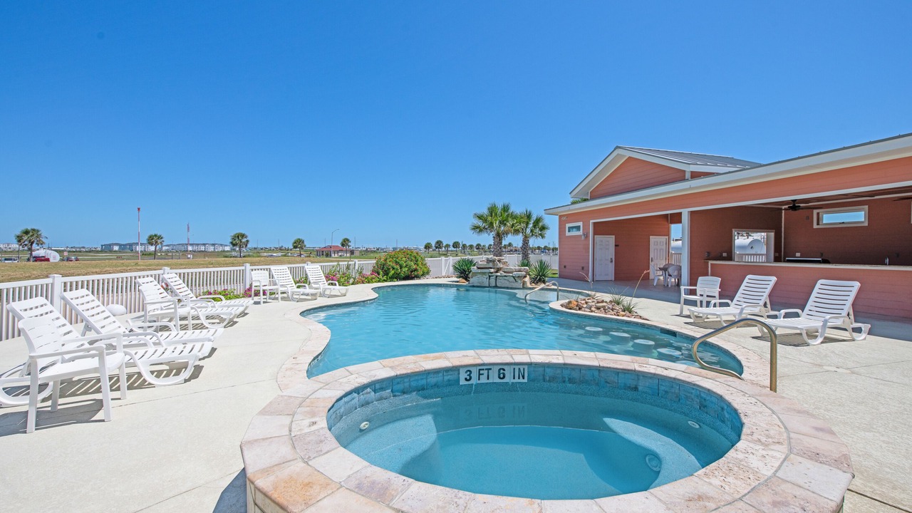 Photo of Outdoor in Island Moorings