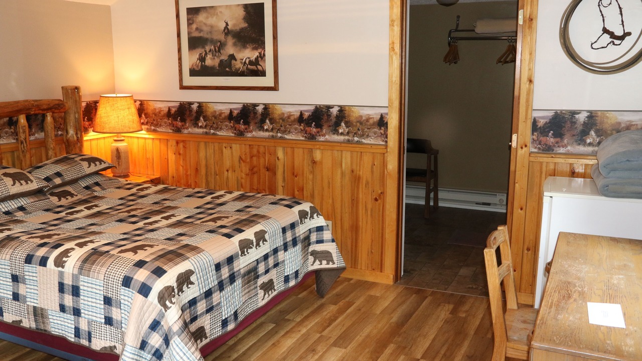 Photo of Bedroom in Wapiti