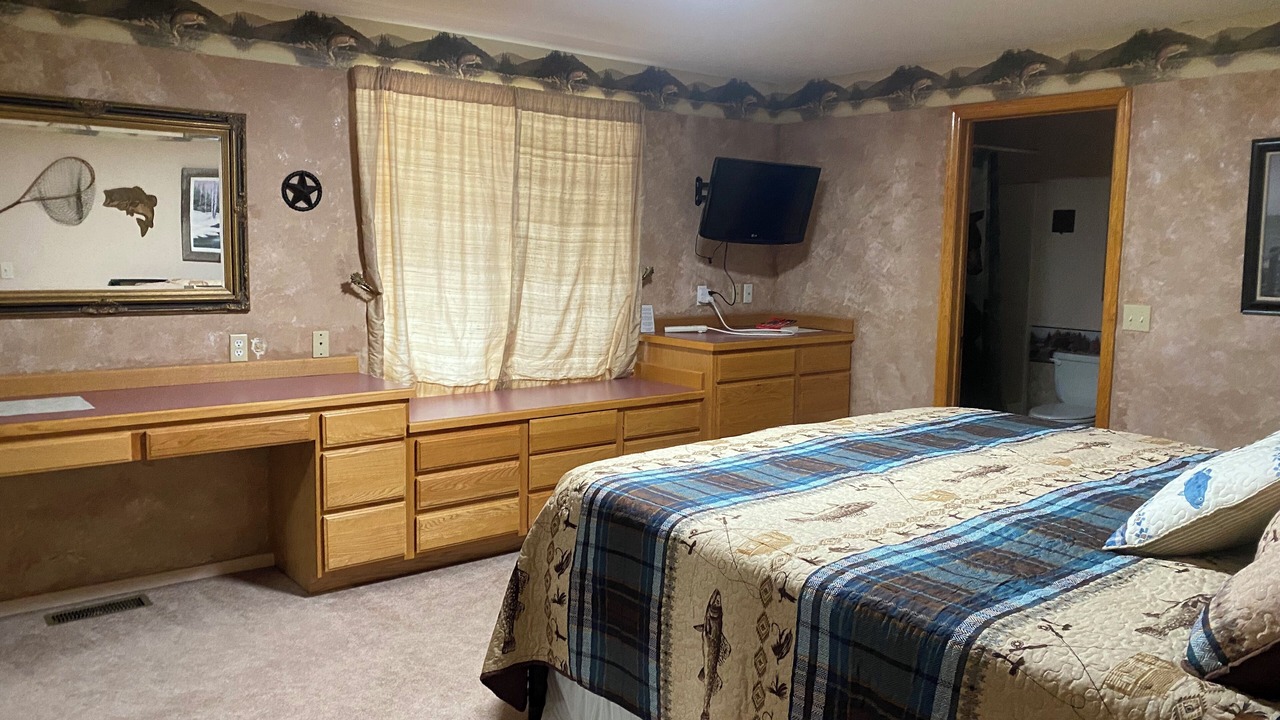 Photo of Bedroom in Wolf Creek