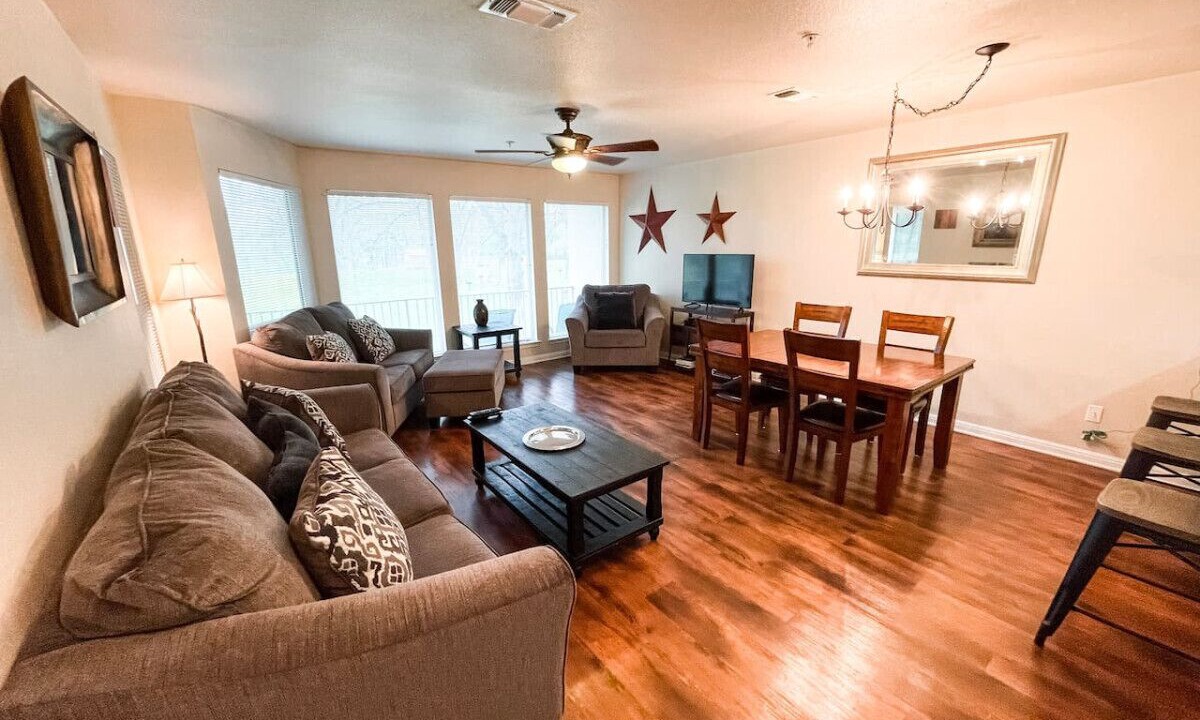 Photo of Livingroom in New Braunfels