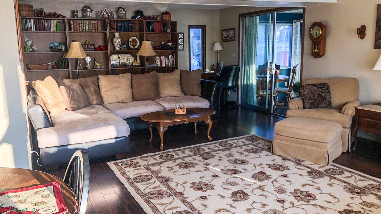 Photo of Livingroom in Lakeside